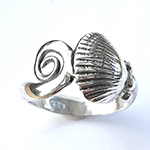 cockle curl ring