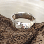 textured band ring by Pa-pa